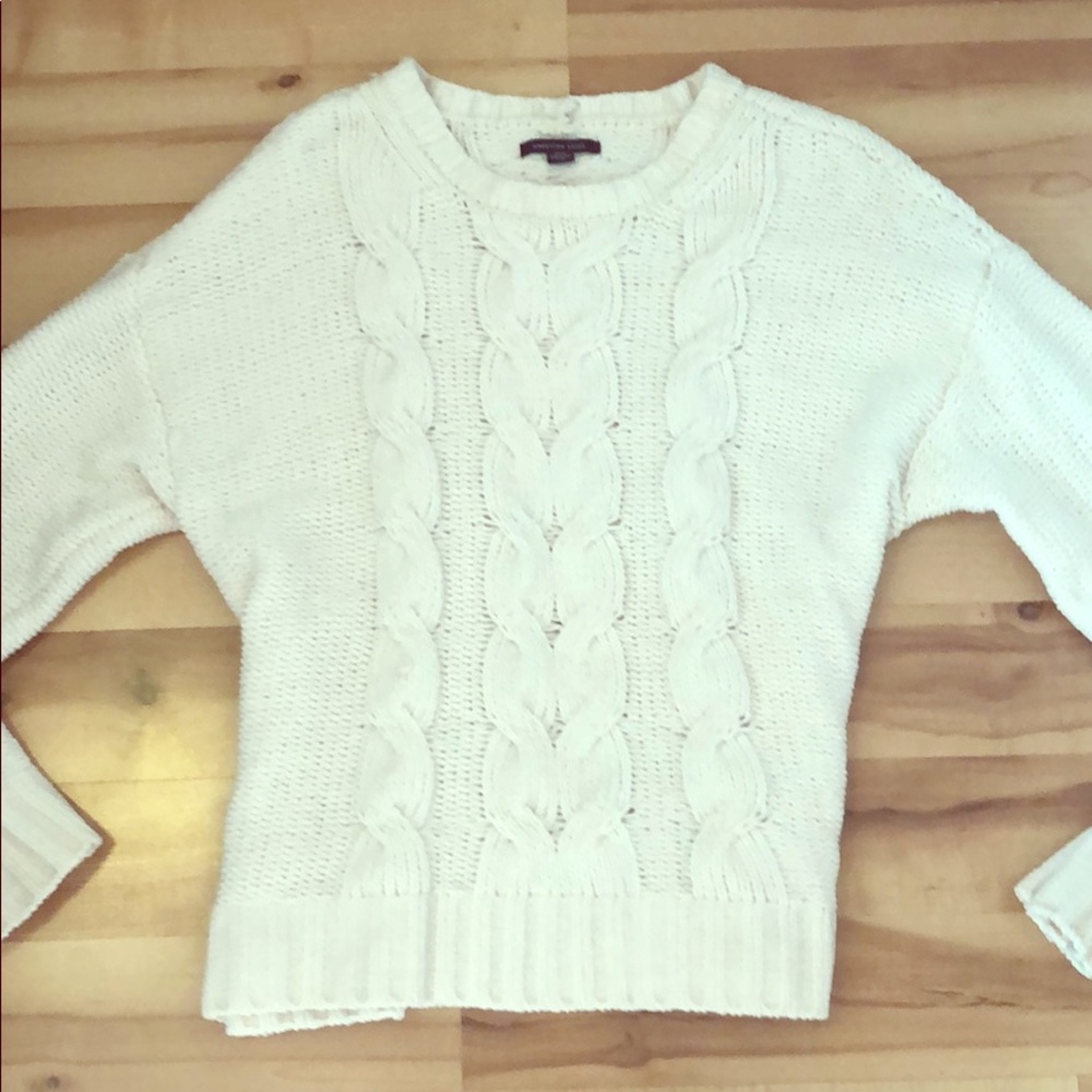 American Eagle sweater